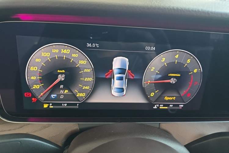 Used Mercedes-Benz E-Class 2016 E 300 L Luxury Model Instrument Cluster