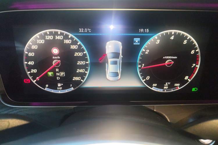 Used Mercedes-Benz E-Class 2016 E 300 L Sport Luxury Model Instrument Cluster