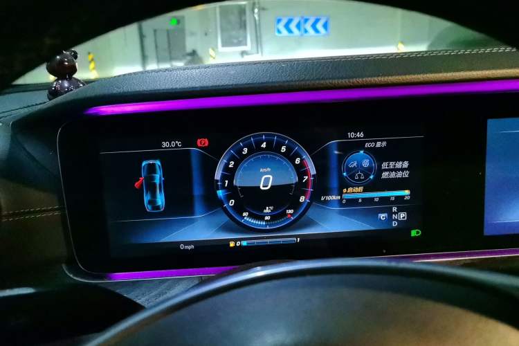 Used Mercedes-Benz E-Class 2016 E 200 L Instrument Cluster