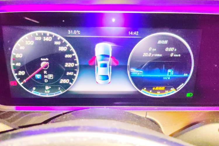 Used Mercedes-Benz E-Class 2016 E 200 L Sport Edition Instrument Cluster