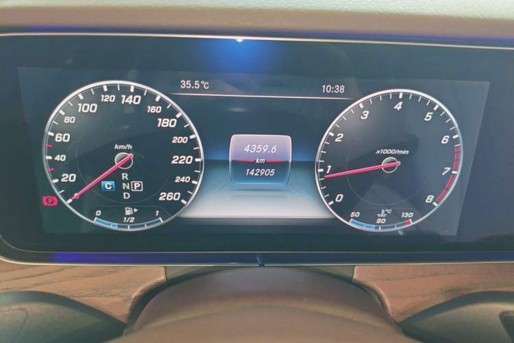 Used Mercedes-Benz E-Class 2016 E 200 L Instrument Cluster