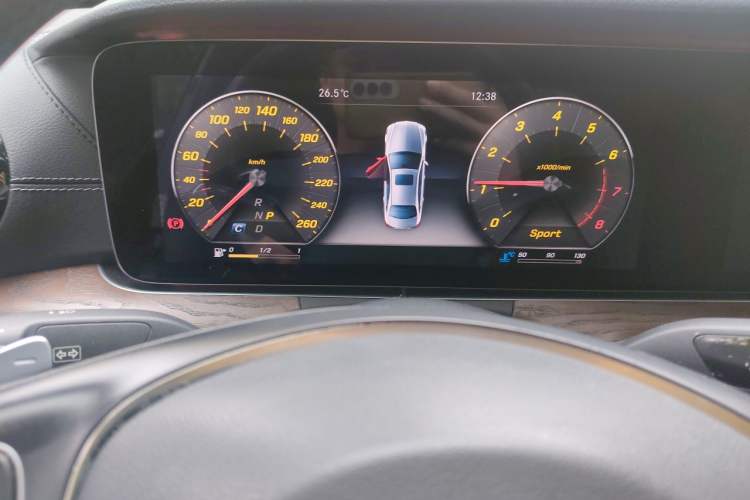 Used Mercedes-Benz E-Class 2016 E 200 L Instrument Cluster
