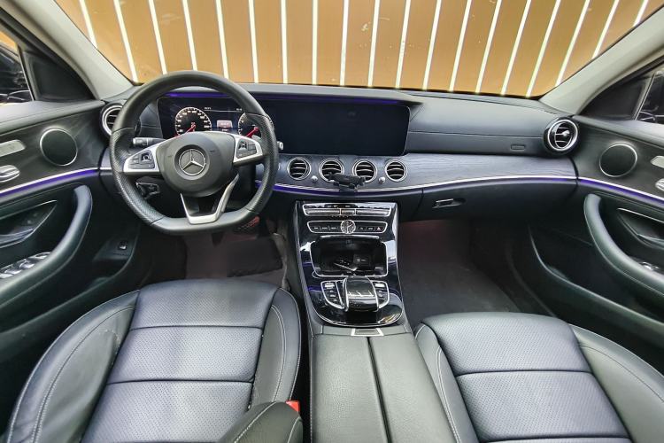 Used Mercedes-Benz E-Class 2016 E 300 L Sport Luxury Model Interior 1