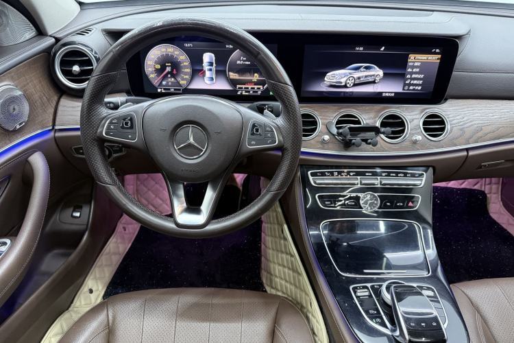 Used Mercedes-Benz E-Class 2016 E 300 L Luxury Model Interior 3