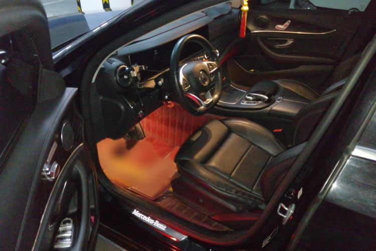 Used Mercedes-Benz E-Class 2016 E 200 L Sport Edition Interior 3