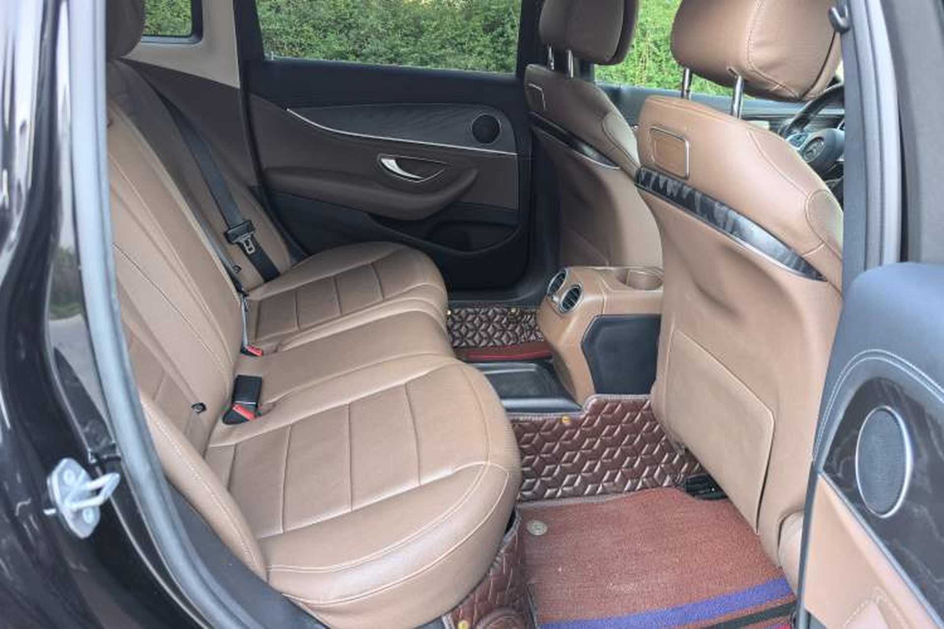 Used Mercedes-Benz E-Class 2016 E 300 L Sporty and Stylish Model Interior 7