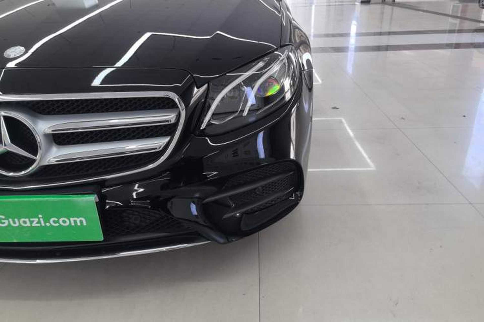 Used Mercedes-Benz E-Class 2016 E 300 L Sporty and Stylish Model Left Front Headlight