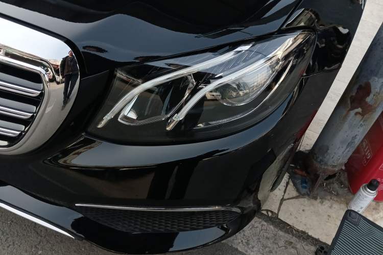 Used Mercedes-Benz E-Class 2016 E 200 L Sport Edition Left Front Headlight