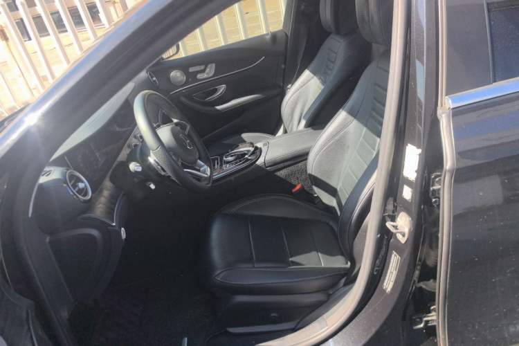 Used Mercedes-Benz E-Class 2016 E 300 L Sporty and Stylish Model Left Front Seat