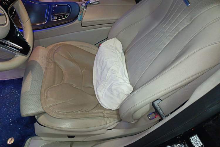 Used Mercedes-Benz E-Class 2016 E 200 L Left Front Seat
