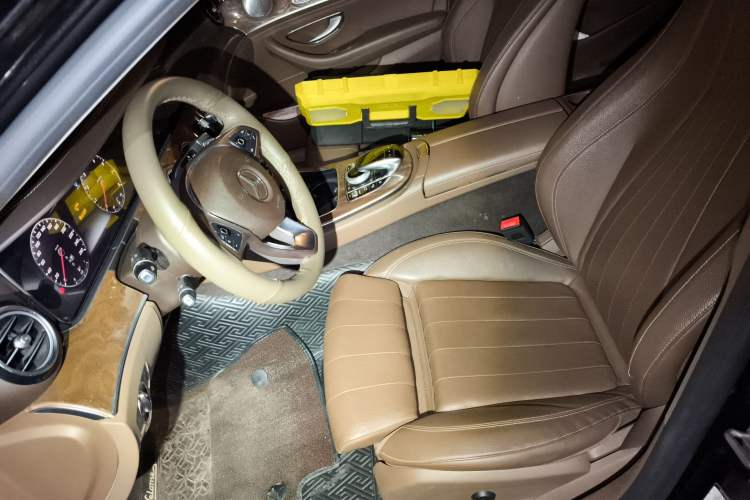Used Mercedes-Benz E-Class 2016 E 200 L Left Front Seat
