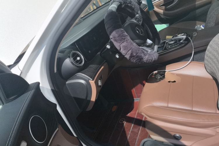 Used Mercedes-Benz E-Class 2016 E 300 L Sporty and Stylish Model Left Front Seat