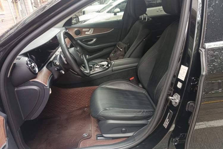 Used Mercedes-Benz E-Class 2016 E 300 L Stylish Model Left Front Seat