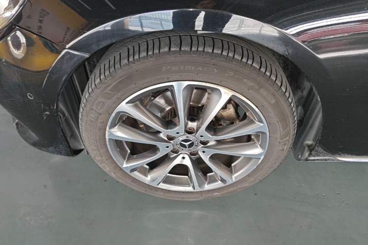 Used Mercedes-Benz E-Class 2016 E 200 L Left Front Wheel Hub