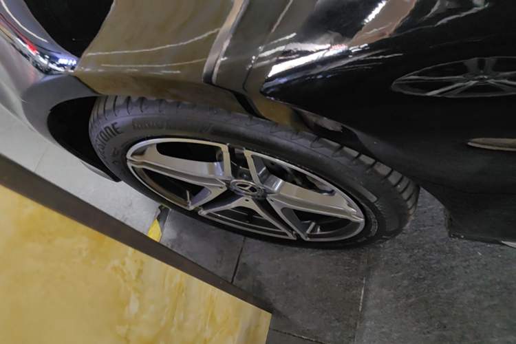 Used Mercedes-Benz E-Class 2016 E 200 L Left Front Wheel Hub