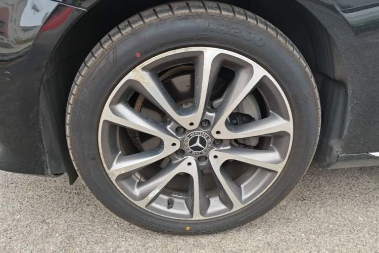 Used Mercedes-Benz E-Class 2016 E 200 L Left Front Wheel Hub