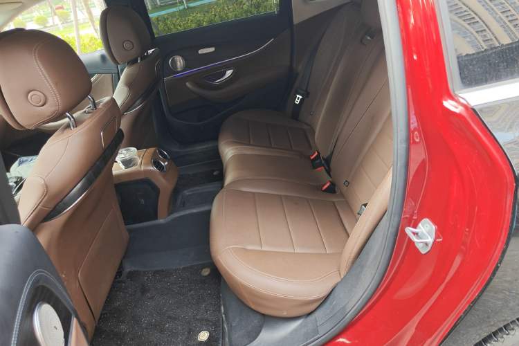 Used Mercedes-Benz E-Class 2016 E 200 L Sport Edition Left Rear Seat