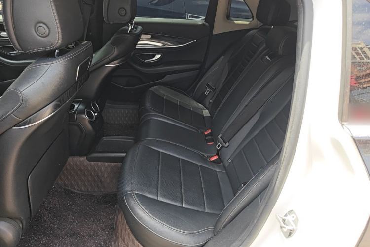 Used Mercedes-Benz E-Class 2016 E 200 L Sport Edition Left Rear Seat
