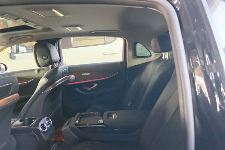 Used Mercedes-Benz E-Class 2016 E 200 L Left Rear Seat