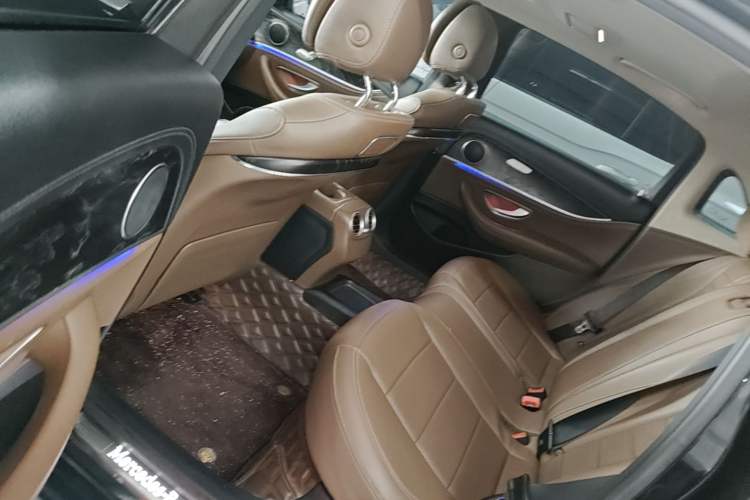 Used Mercedes-Benz E-Class 2016 E 200 L Sport Edition Left Rear Seat