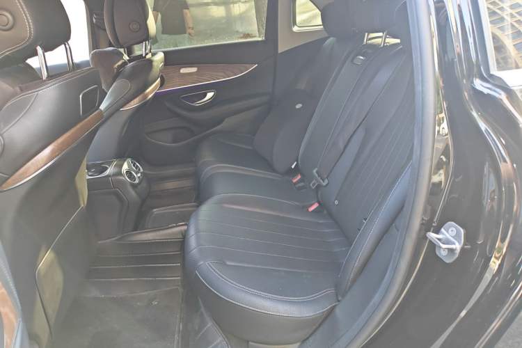 Used Mercedes-Benz E-Class 2016 E 300 L Stylish Model Left Rear Seat