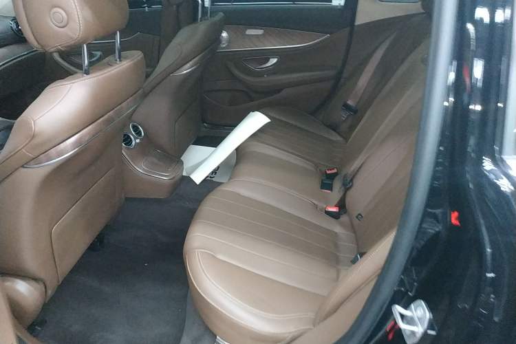 Used Mercedes-Benz E-Class 2016 E 300 L Stylish Model Left Rear Seat