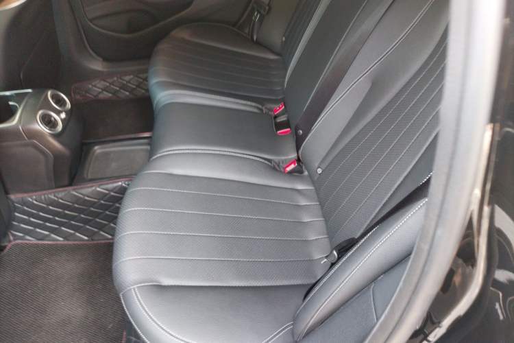 Used Mercedes-Benz E-Class 2016 E 300 L Stylish Model Left Rear Seat
