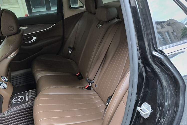 Used Mercedes-Benz E-Class 2016 E 200 L Left Rear Seat