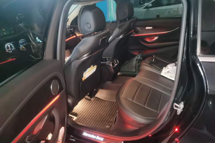 Used Mercedes-Benz E-Class 2016 E 200 L Sport Edition Left Rear Seat