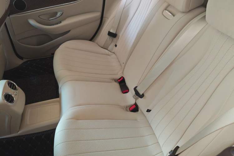 Used Mercedes-Benz E-Class 2016 E 200 L Left Rear Seat