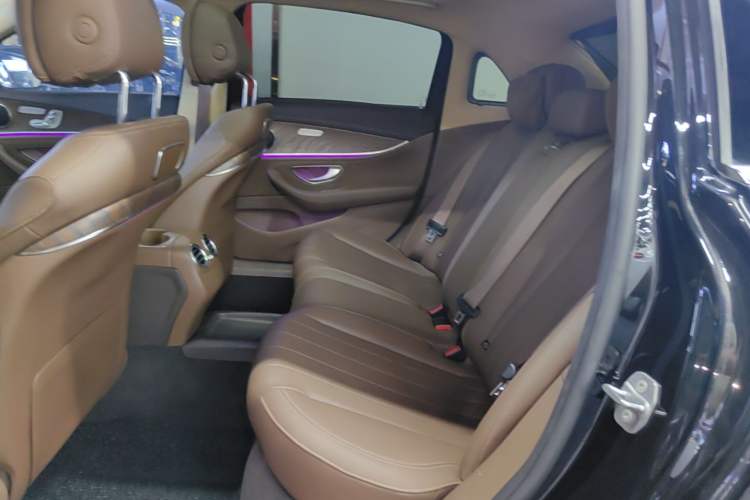Used Mercedes-Benz E-Class 2016 E 300 L Luxury Model Left Rear Seat