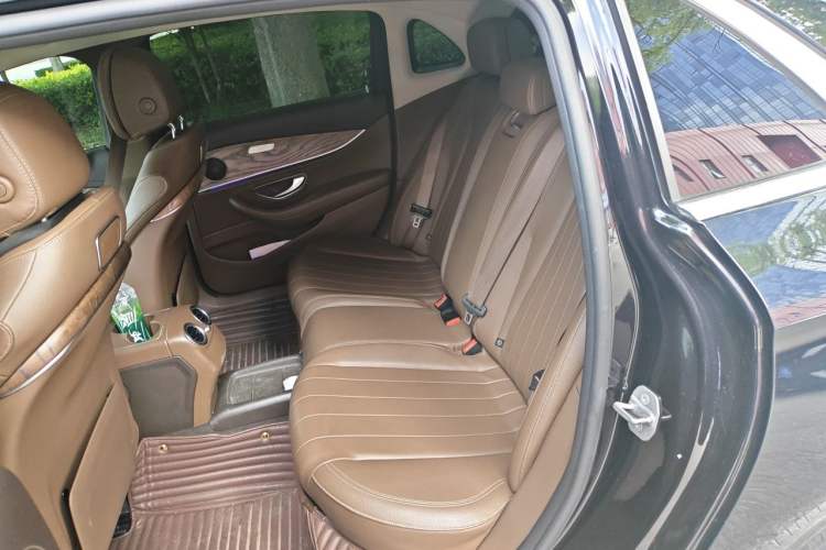 Used Mercedes-Benz E-Class 2016 E 200 L Left Rear Seat