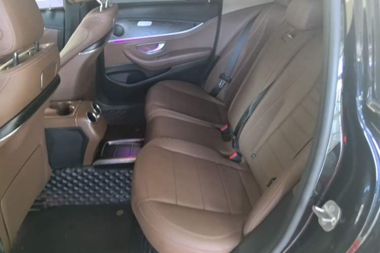 Used Mercedes-Benz E-Class 2016 E 200 L Sport Edition Left Rear Seat