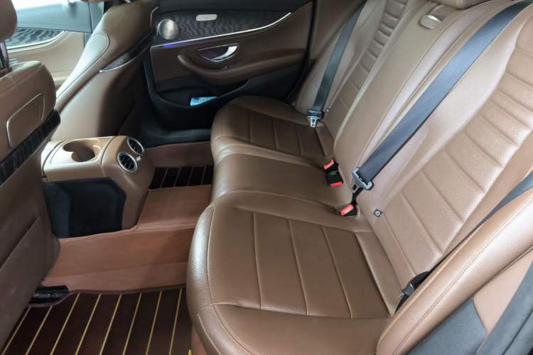 Used Mercedes-Benz E-Class 2016 E 200 L Sport Edition Left Rear Seat