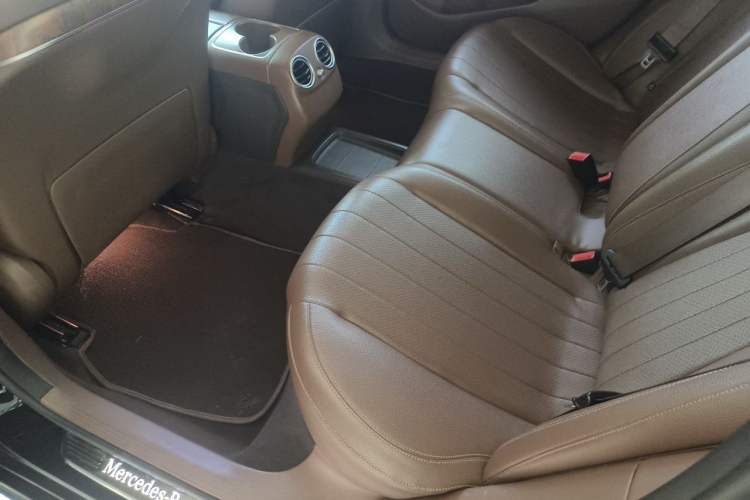 Used Mercedes-Benz E-Class 2016 E 300 L Luxury Model Left Rear Seat
