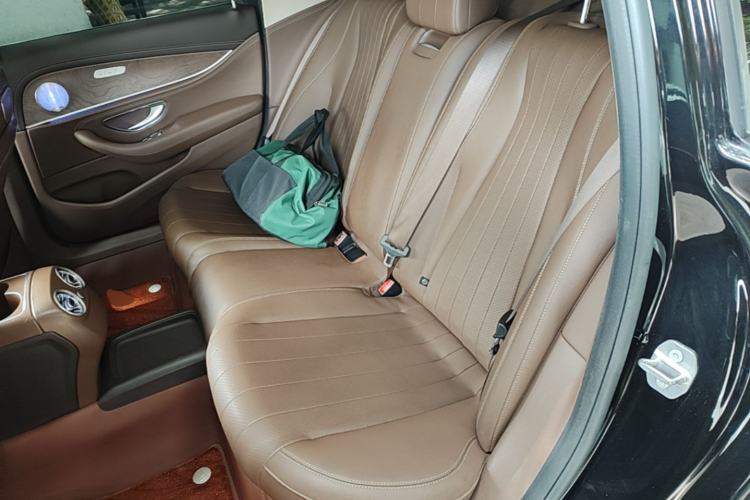 Used Mercedes-Benz E-Class 2016 E 200 L Sport Edition Left Rear Seat