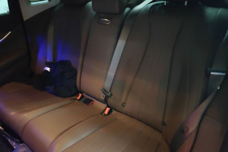 Used Mercedes-Benz E-Class 2016 E 300 L Stylish Model Left Rear Seat