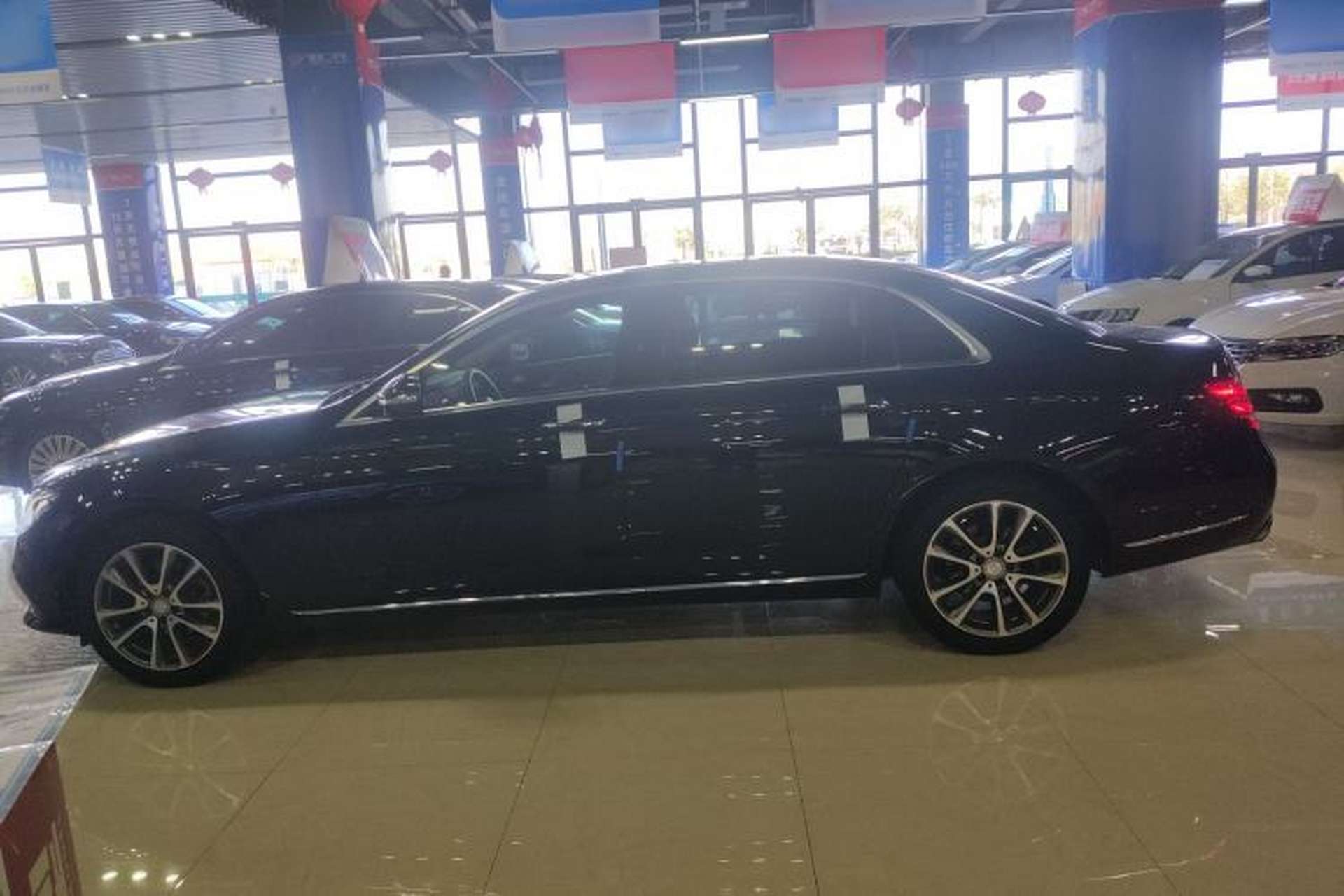 Used Mercedes-Benz E-Class 2016 E 200 L Left Side