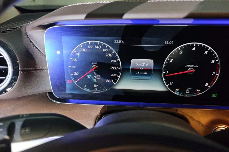 Used Mercedes-Benz E-Class 2016 E 300 L Luxury Model Odometer Close Up