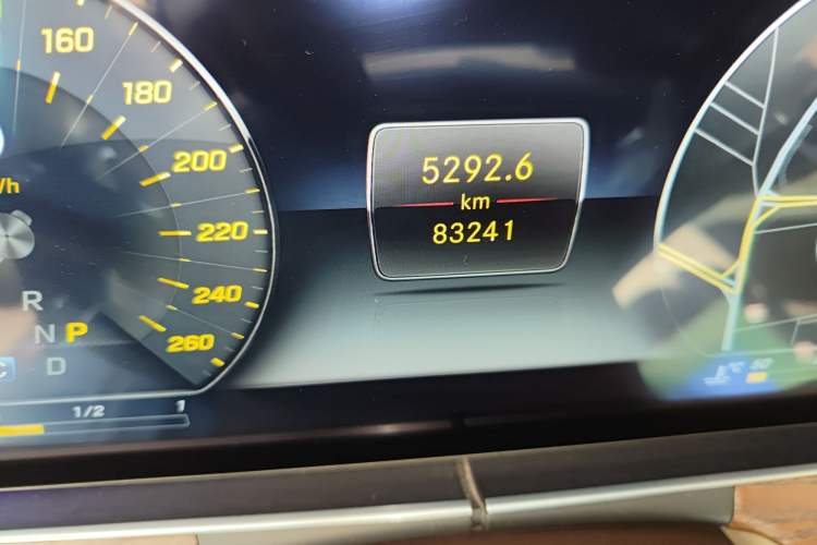 Used Mercedes-Benz E-Class 2016 E 300 L Luxury Model Odometer Close Up