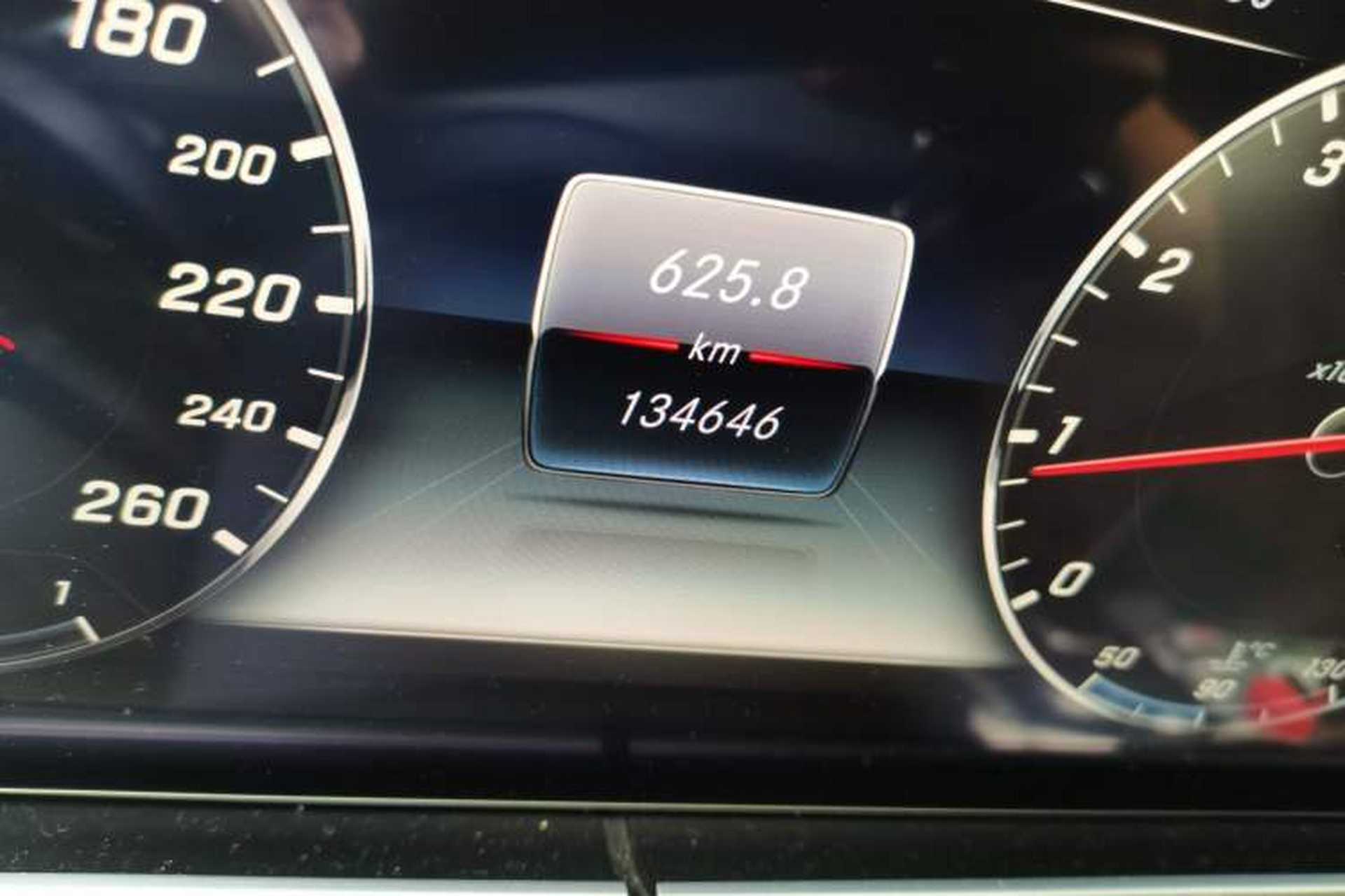 Used Mercedes-Benz E-Class 2016 E 200 L Sport Edition Odometer Close Up