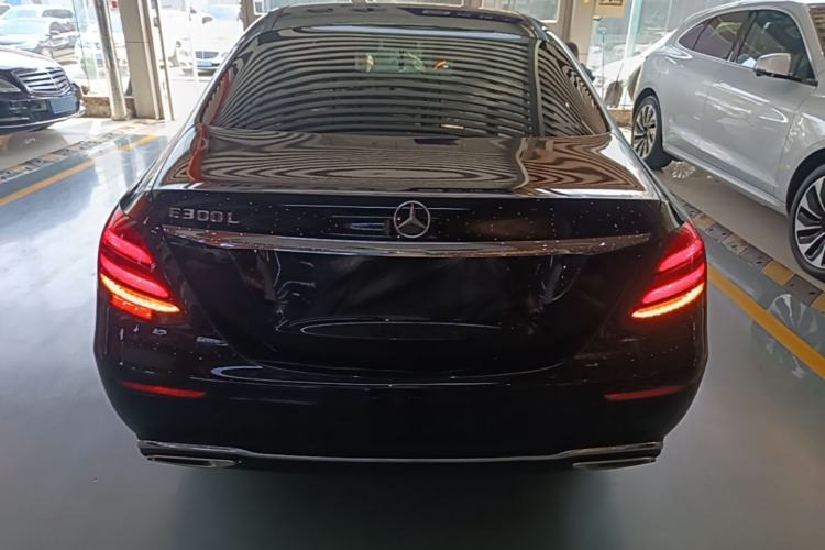 Used Mercedes-Benz E-Class 2016 E 200 L Rear