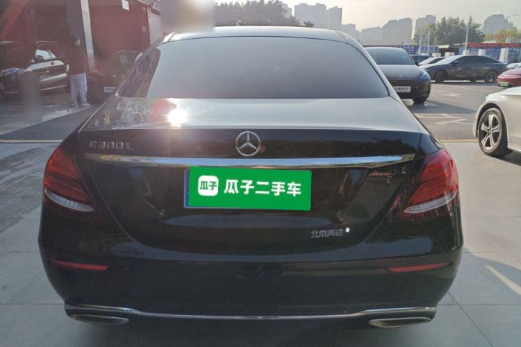 Used Mercedes-Benz E-Class 2016 E 200 L Rear