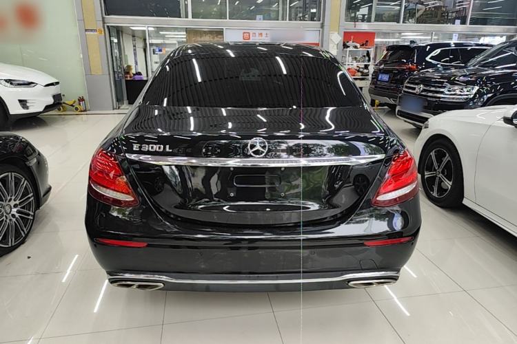 Used Mercedes-Benz E-Class 2016 E 200 L Rear