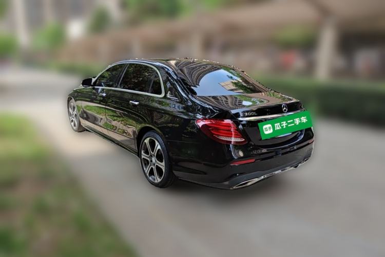 Used Mercedes-Benz E-Class 2016 E 300 L Sporty and Stylish Model Rear Left 45 Deg