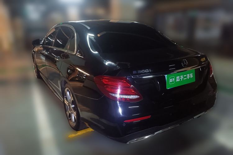Used Mercedes-Benz E-Class 2016 E 300 L Sporty and Stylish Model Rear Left 45 Deg