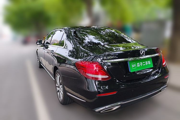 Used Mercedes-Benz E-Class 2016 E 200 L Rear Left 45 Deg
