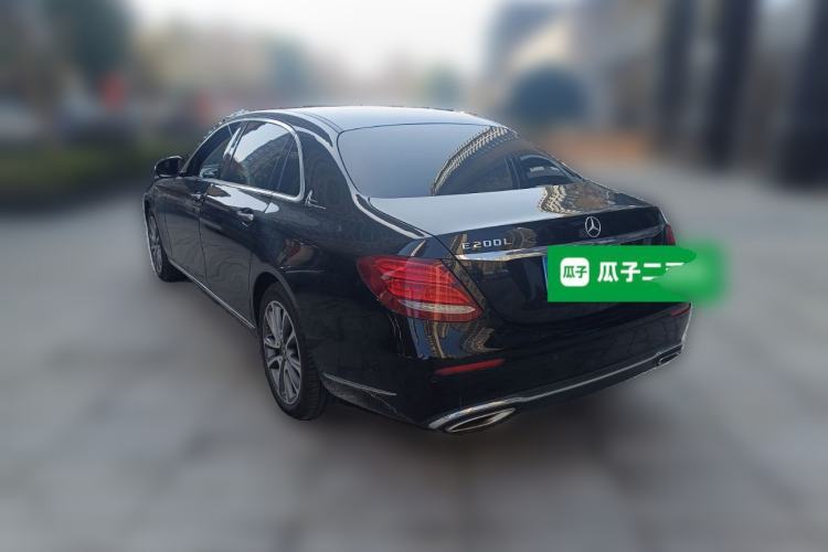 Used Mercedes-Benz E-Class 2016 E 200 L Rear Left 45 Deg