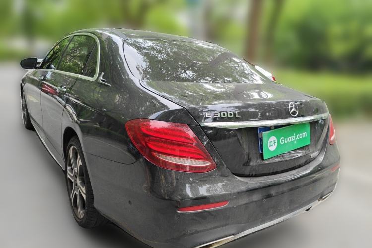 Used Mercedes-Benz E-Class 2016 E 300 L Sporty and Stylish Model Rear Left 45 Deg