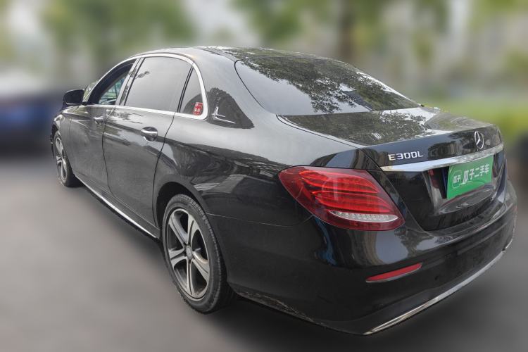 Used Mercedes-Benz E-Class 2016 E 200 L Sport Edition Rear Left 45 Deg